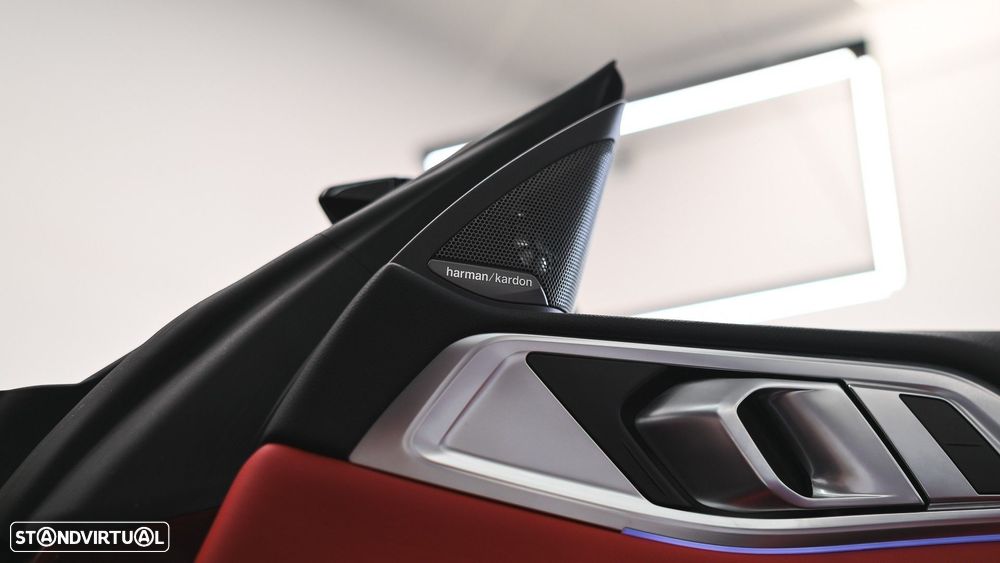 BMW M4 Competition Pack 50 anos M - 45