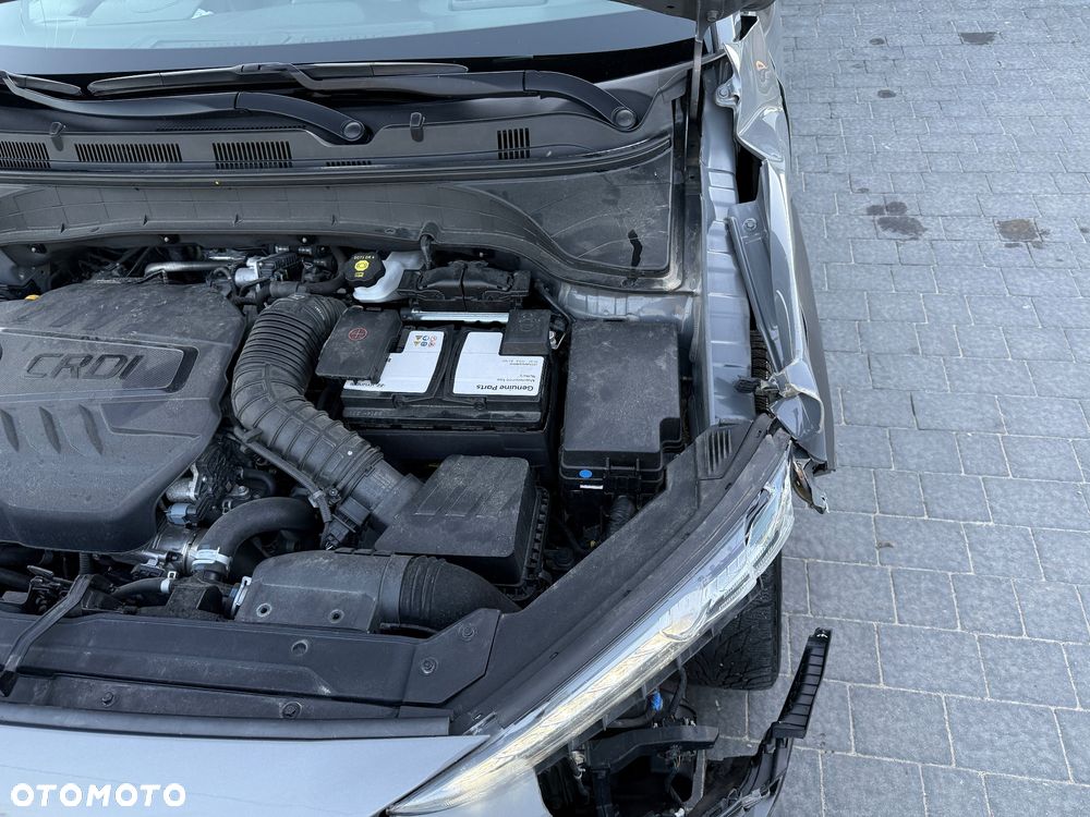 Hyundai Kona 1.6 CRDi DCT Premium - 16