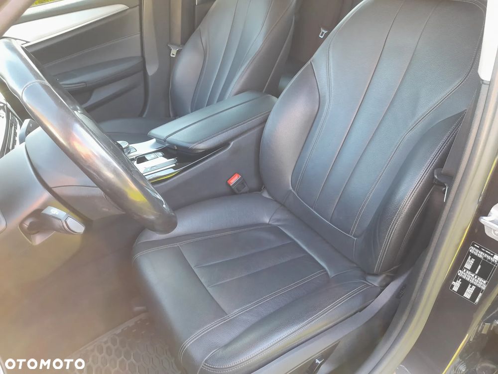 BMW Seria 5 - 12
