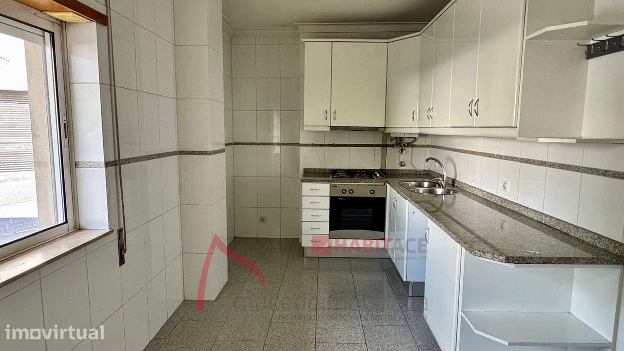 Apartamento T1 para Arrendamento em Lamaçães, Braga - Grande imagem: 3/13
