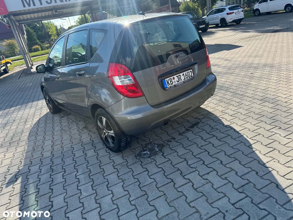 Mercedes-Benz Klasa A 160 BlueEfficiency - 3