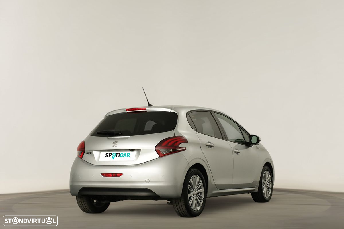 Peugeot 208 1.2 PureTech Style - 4