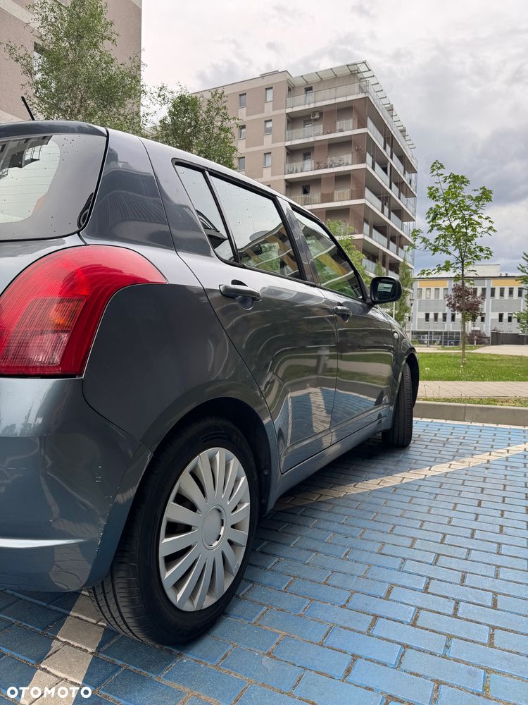 Suzuki Swift 1.3 GS / Premium - 7