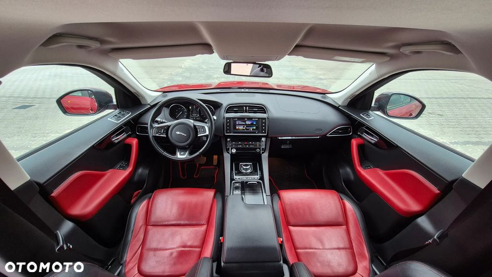 Jaguar F-Pace 30d AWD R-Sport - 14