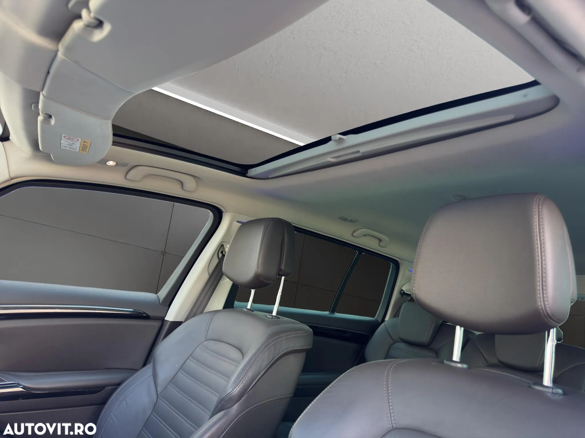 Renault Espace Energy dCi 160 EDC Intens - 14