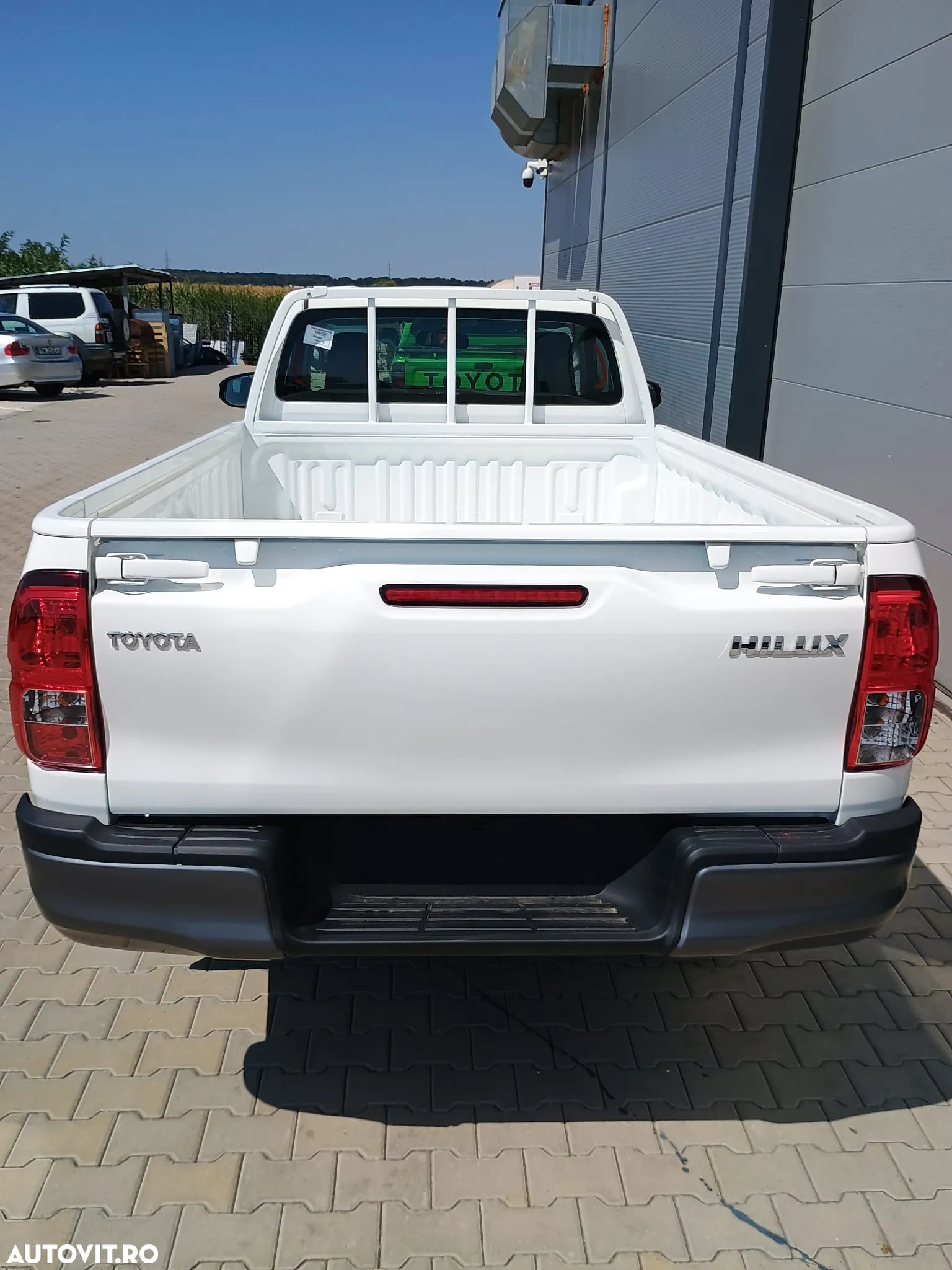 Toyota Hilux - 9