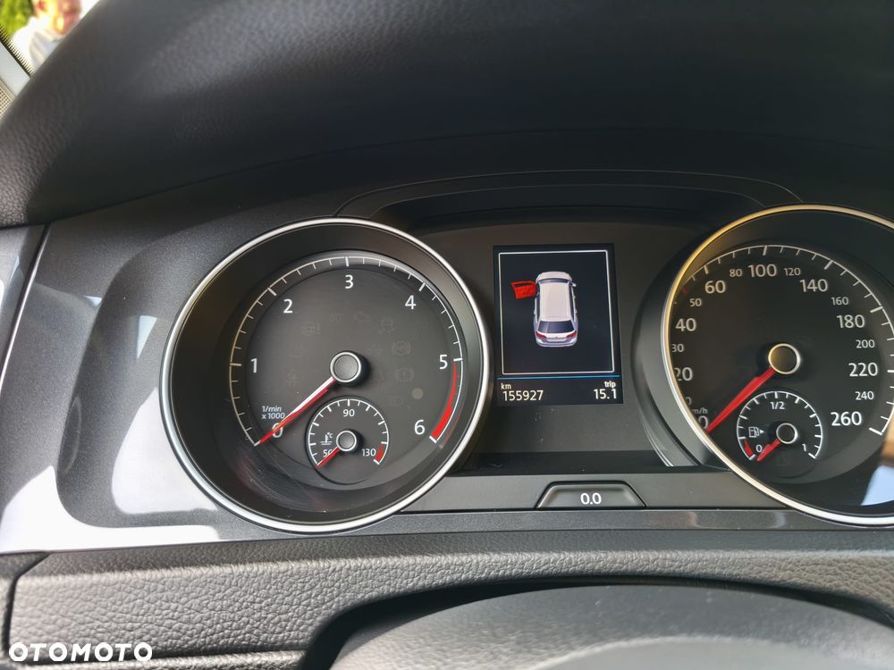 Volkswagen Golf - 30