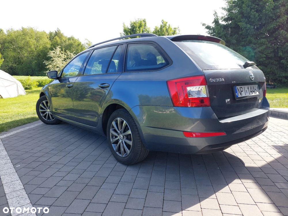 Skoda Octavia 2.0 TDI Ambition DSG - 7