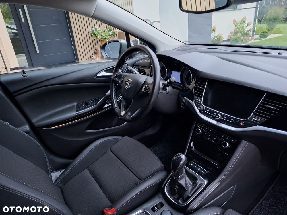 Opel Astra - 9