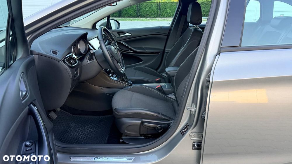 Opel Astra 1.6 BiTrb D (CDTI) Start/Stop Innovation - 16