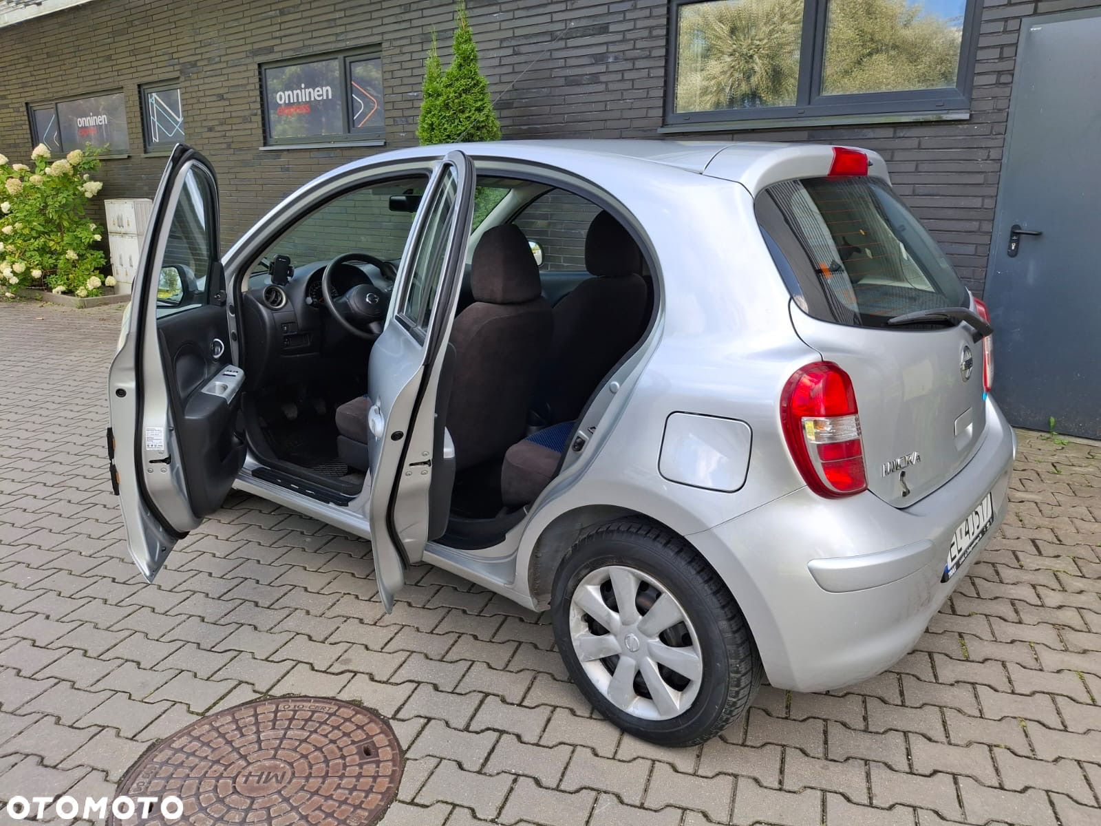 Nissan Micra 1.2 30 Jahre Edition - 9