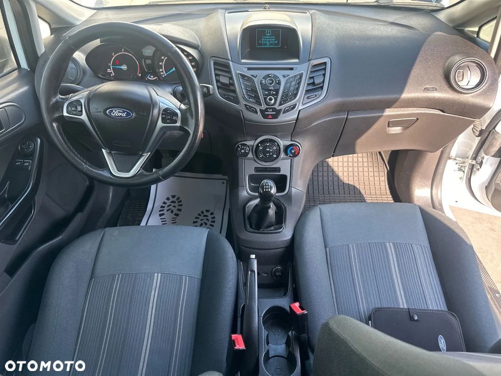 Ford Fiesta 1.5 TDCi SYNC Edition - 23