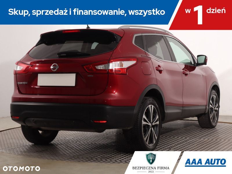 Nissan Qashqai - 7