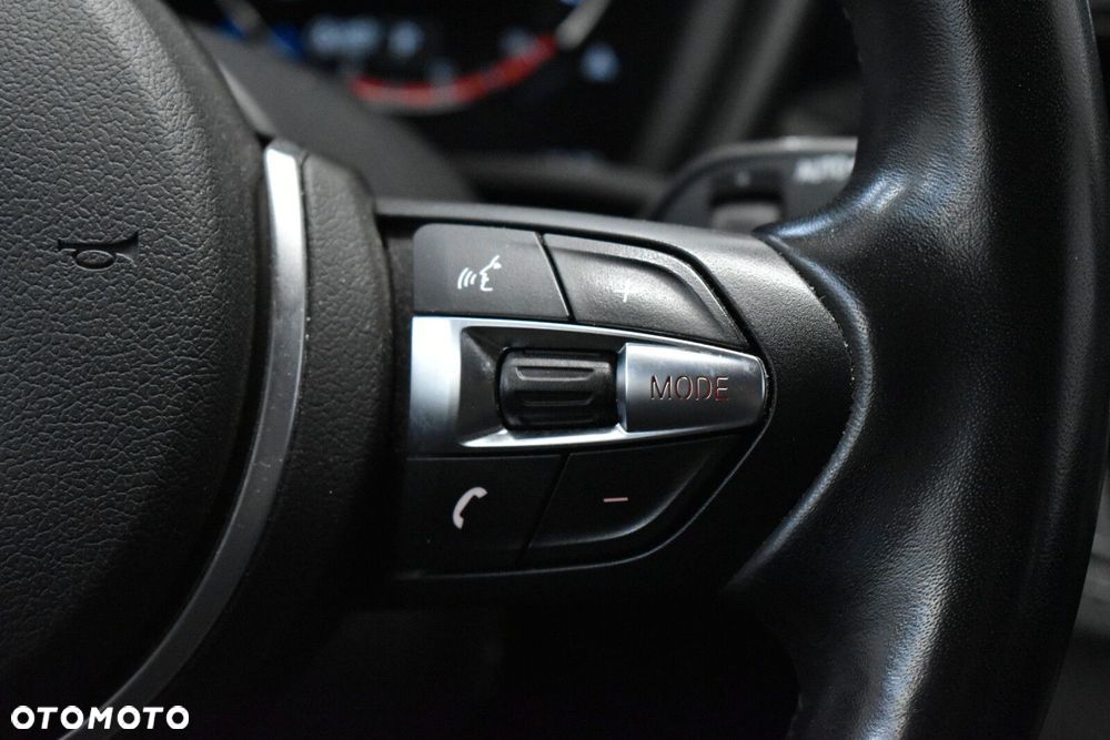 BMW X1 xDrive18d Sport Line - 15