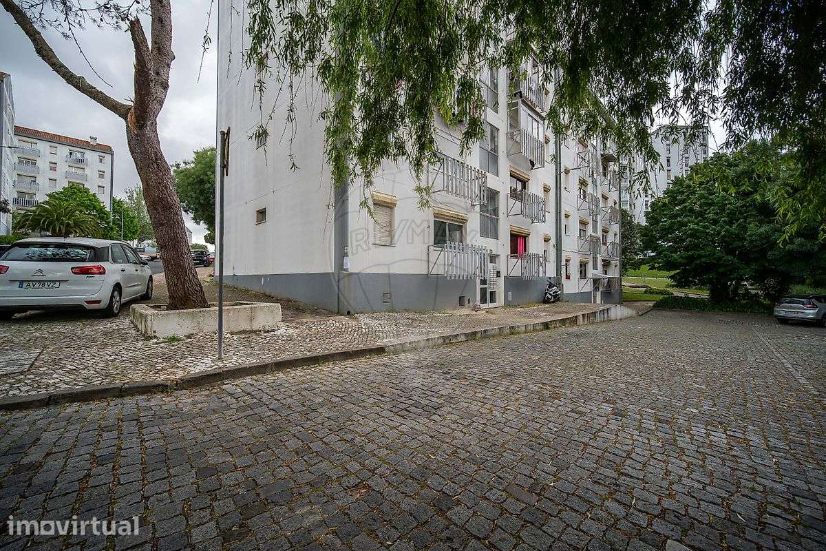 Apartamento T4 para venda - Grande imagem: 2/23
