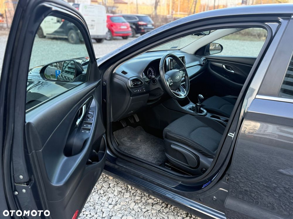 Hyundai i30 1.5 DPI Smart - 15