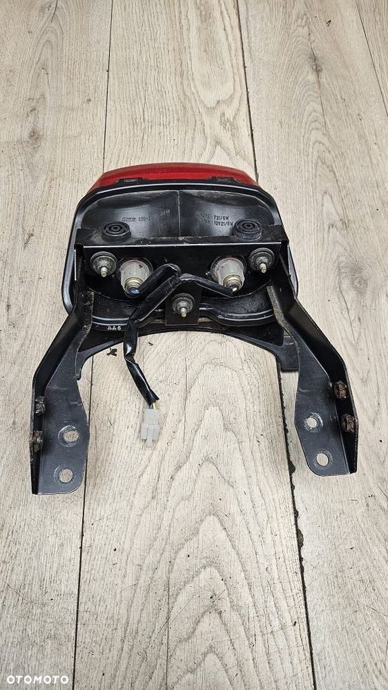 Lampa Tył Yamaha XJR 1200 / XJR 1300 - 4