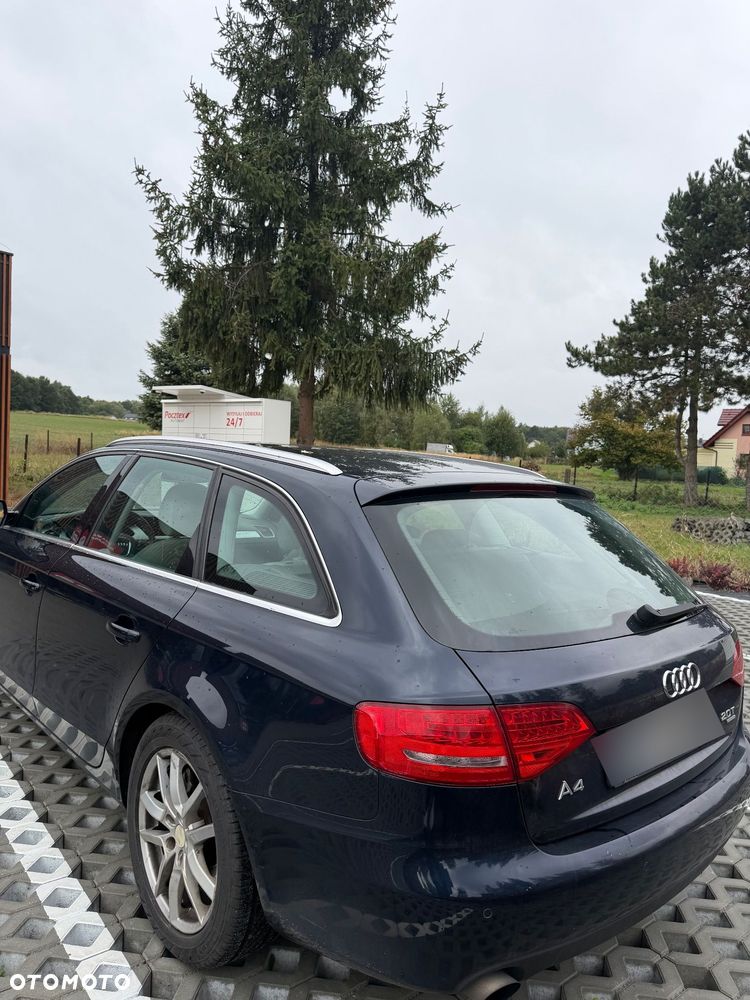 Audi A4 Avant 2.0 TFSI Quattro - 8