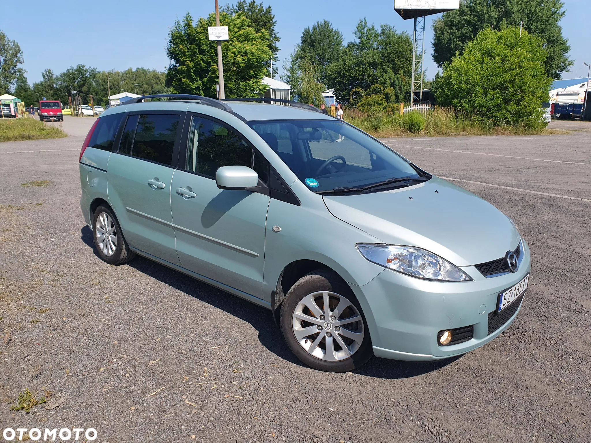 Mazda 5 2.0 Exclusive + - 9