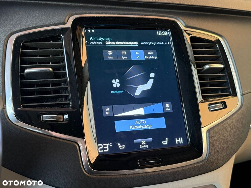 Volvo XC 90 - 30