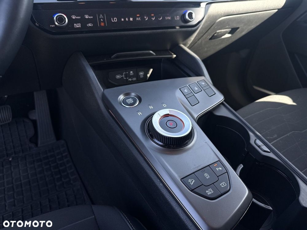 Kia Sportage - 16
