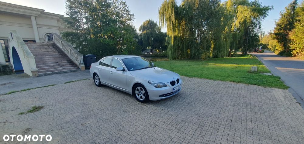 BMW Seria 5 520d - 5