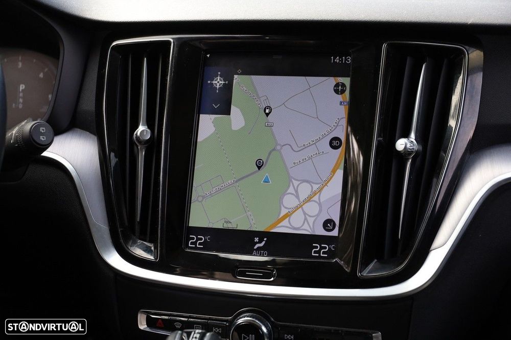Volvo V60 Cross Country 2.0 D4 Geartronic - 14