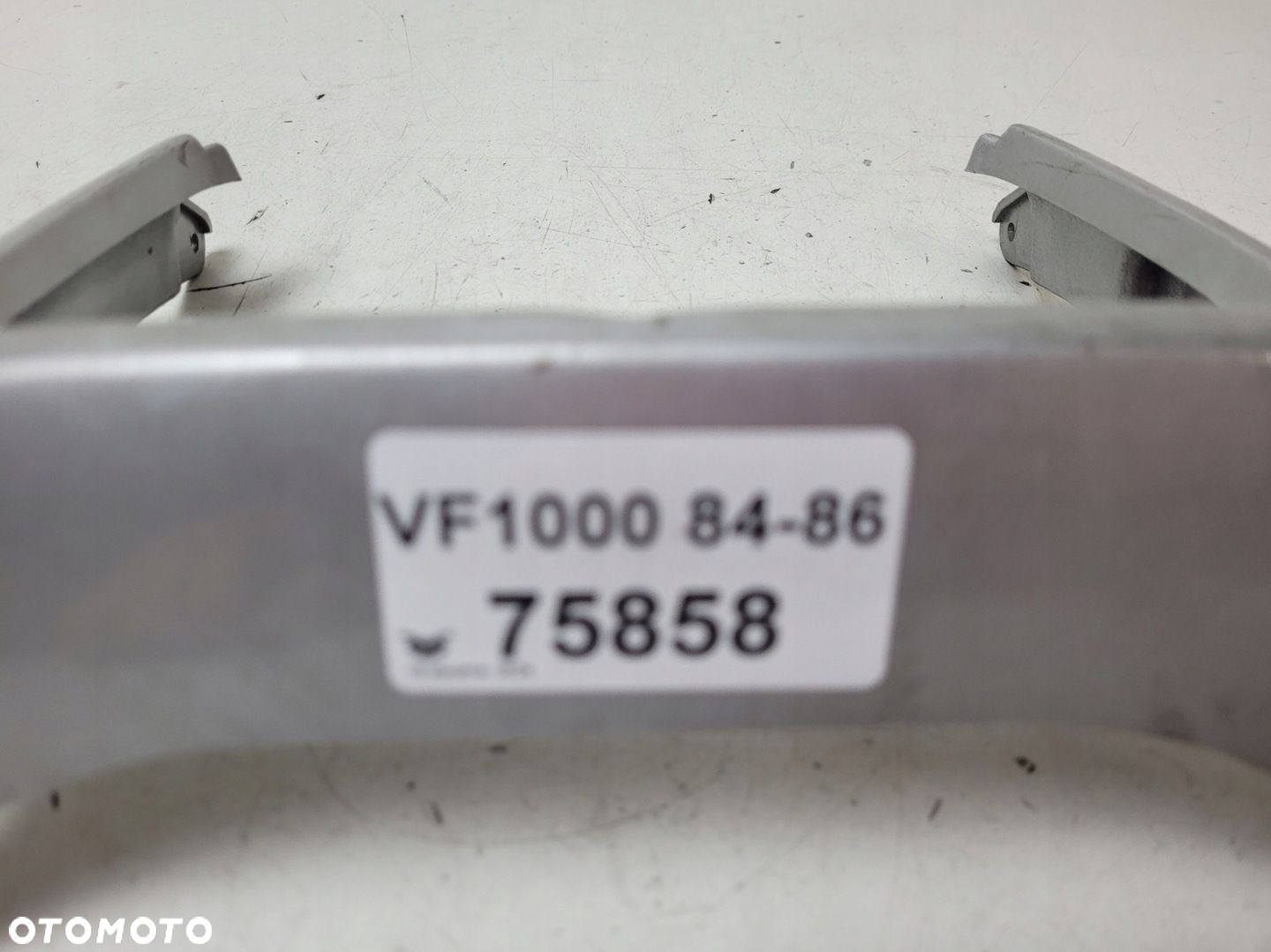 HONDA VF 1000 84-86 OSŁONA LAMPY WYPEŁNIENIE CZASZY - 6