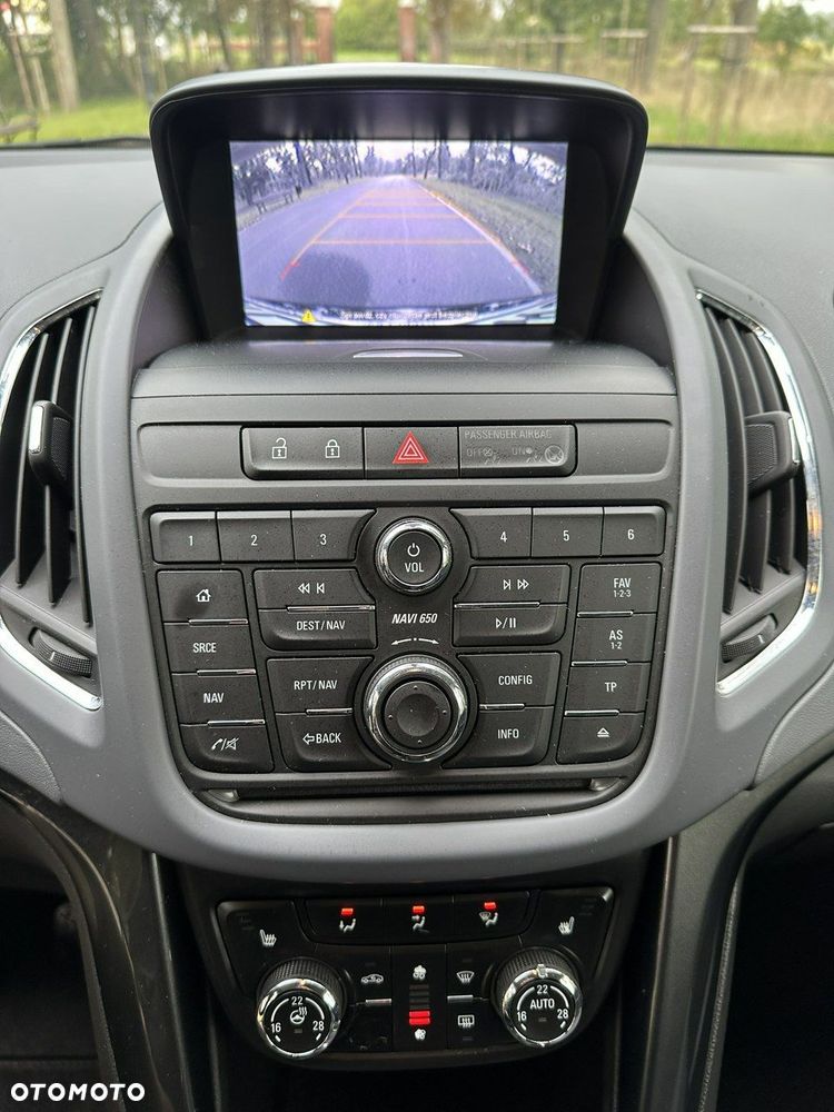 Opel Zafira - 37
