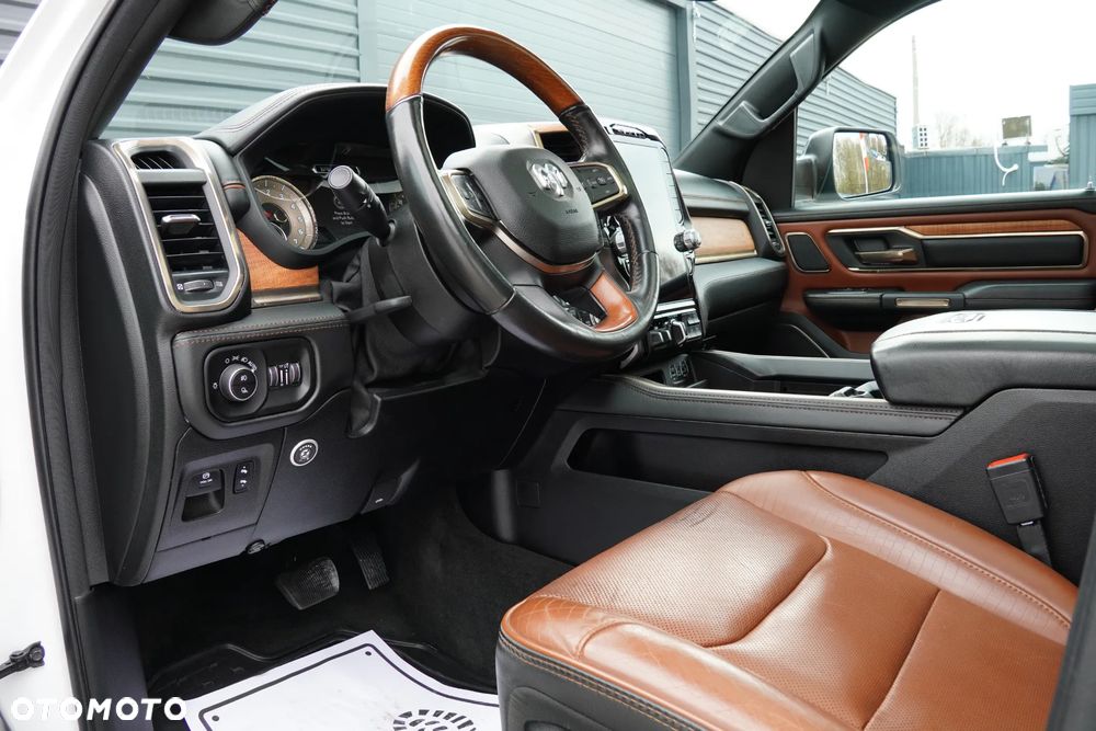 RAM 1500 5.7 Crew Cab Longhorn - 18