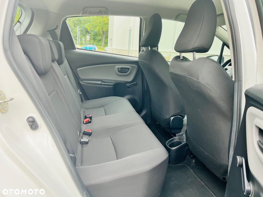 Toyota Yaris 1.0 Active EU6 - 27