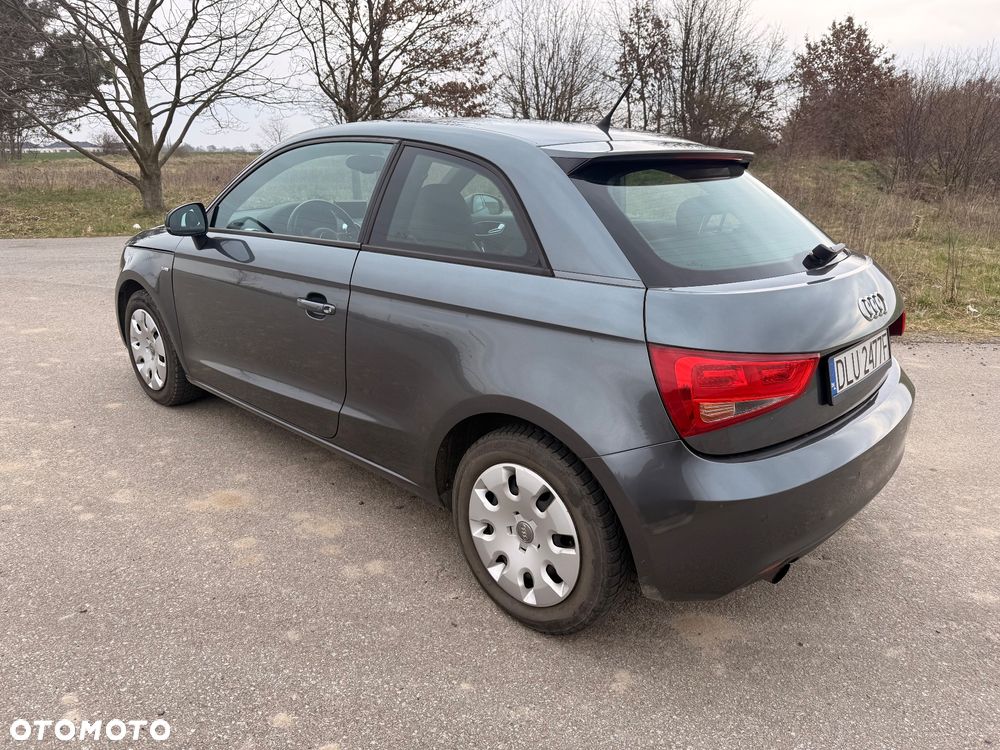 Audi A1 3-drzwiowe 1.6 TDI S line edition - 13