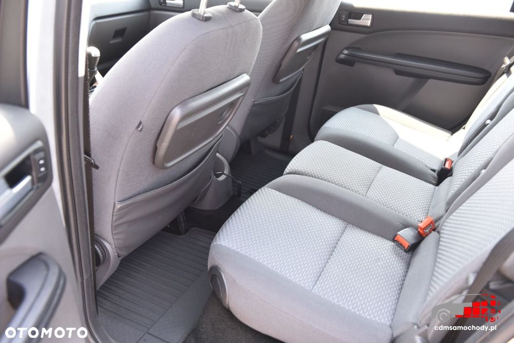 Ford C-MAX - 17