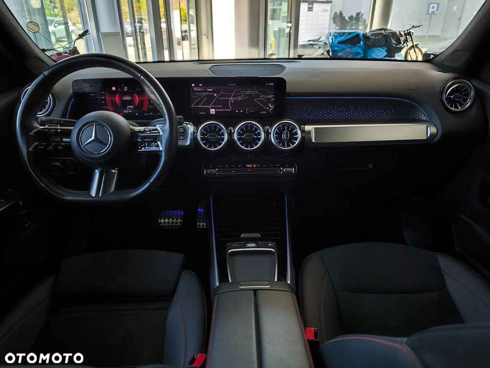 Mercedes-Benz GLB 200 AMG Line 7G-DCT - 18