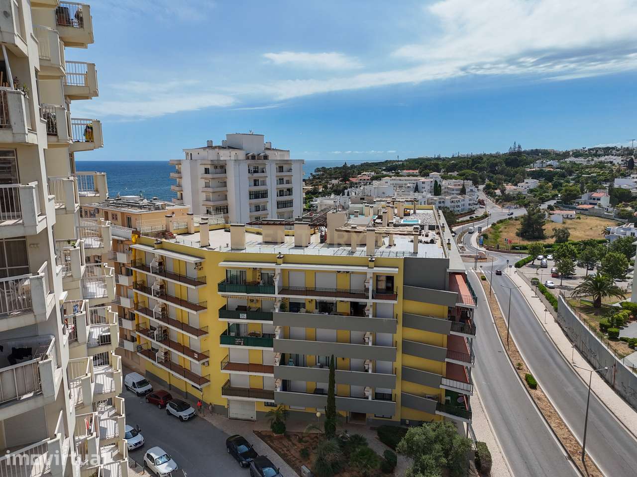 Apartamento T1 a metros da praia - Armação de Pêra - Grande imagem: 2/22