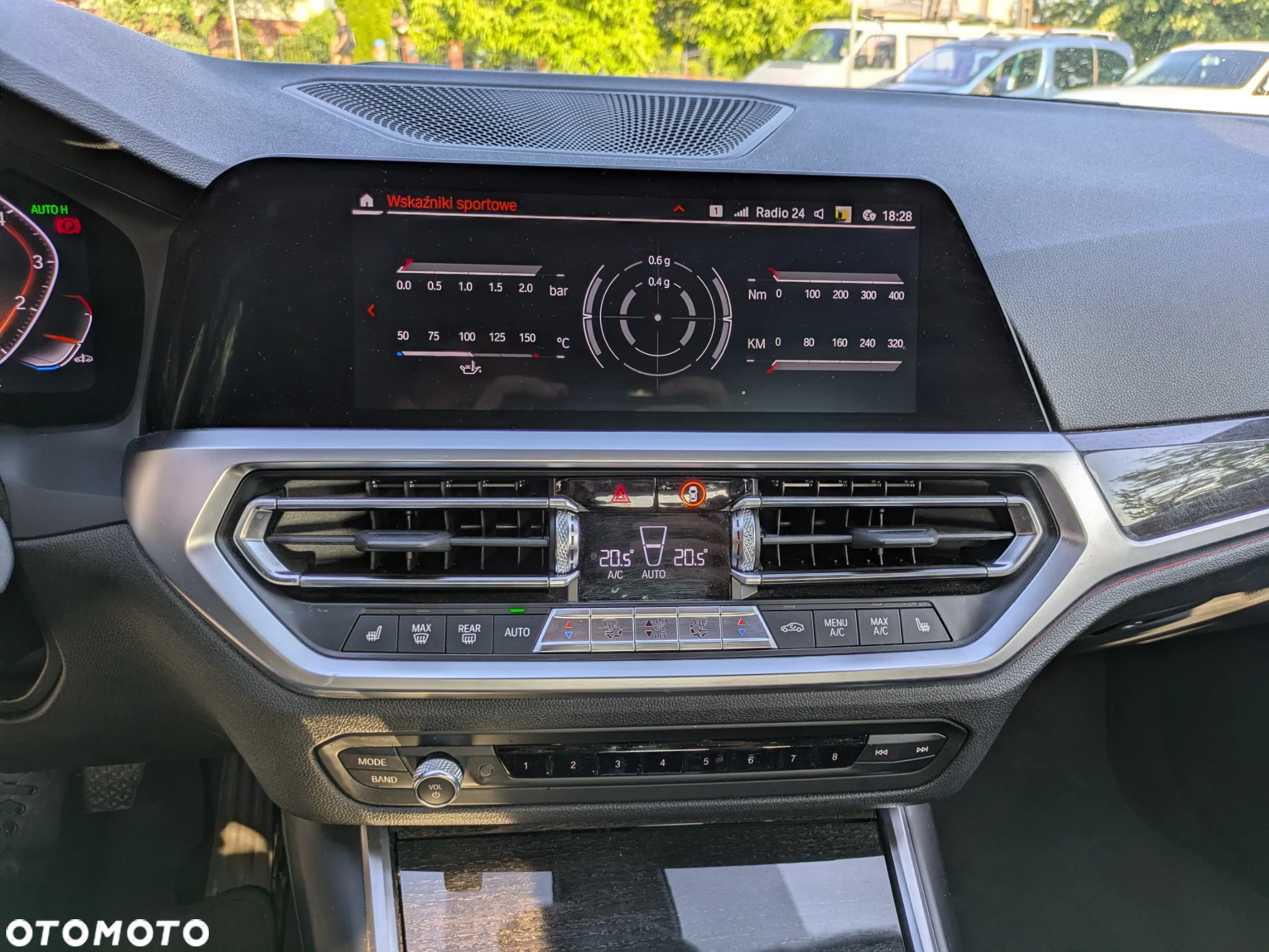 BMW Seria 3 330i Sport Line - 8