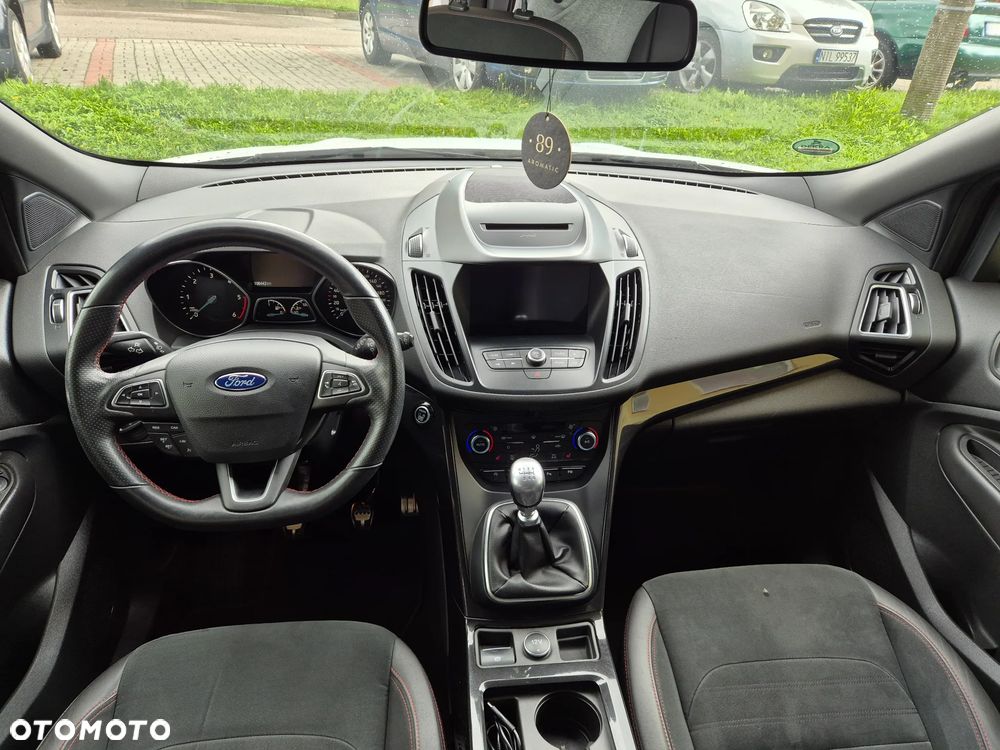 Ford Kuga 2.0 TDCi FWD ST-Line - 6