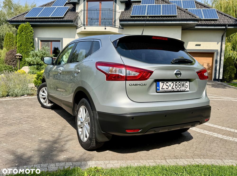 Nissan Qashqai 1.2 DIG-T Visia - 6