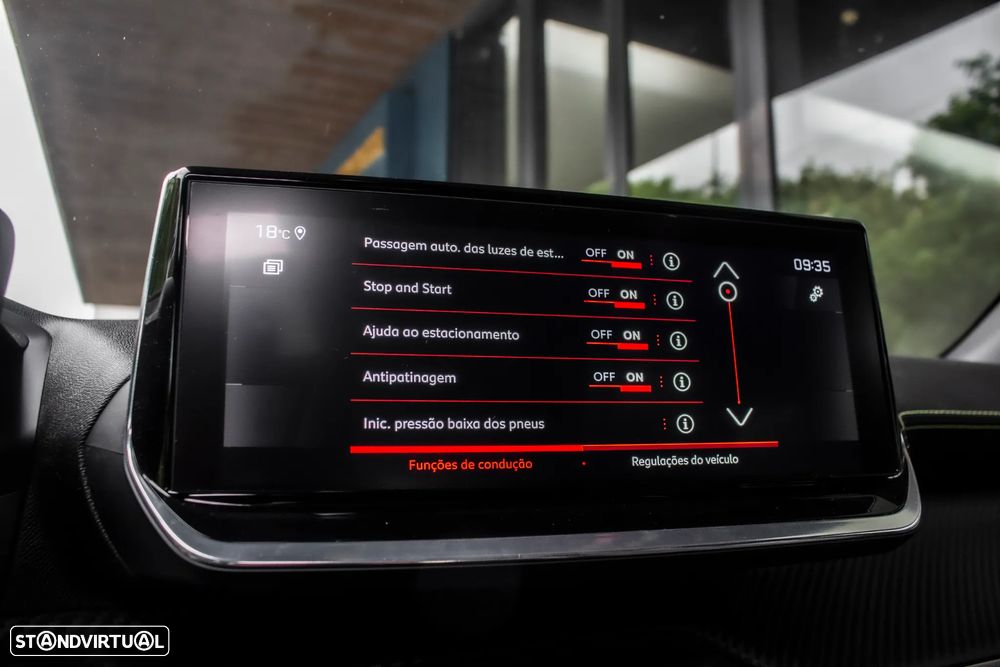 Peugeot 2008 1.5 BlueHDi GT Line EAT8 - 39