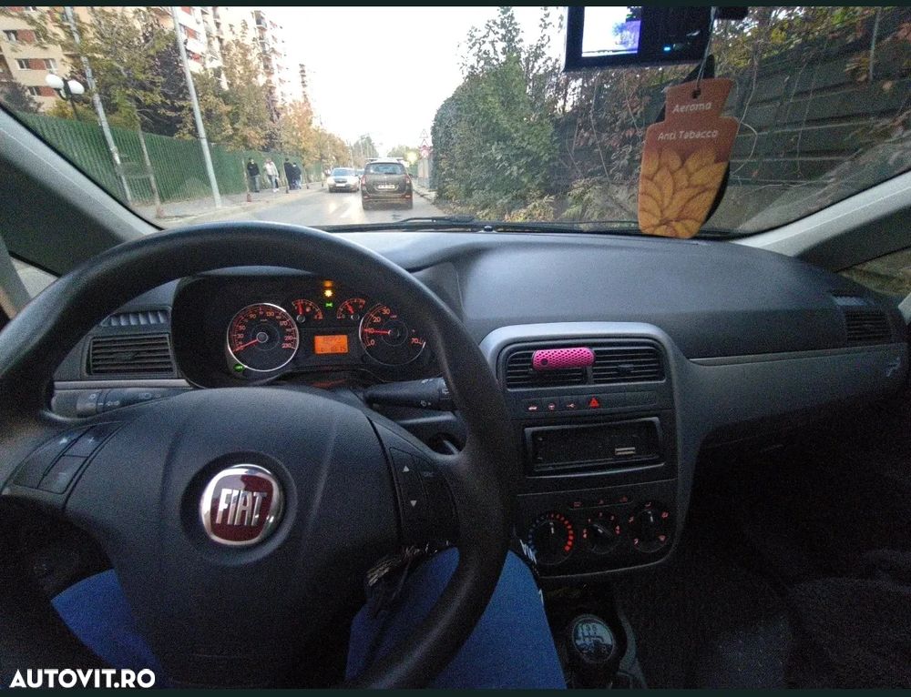 Fiat Punto 1.2 Classico - 4