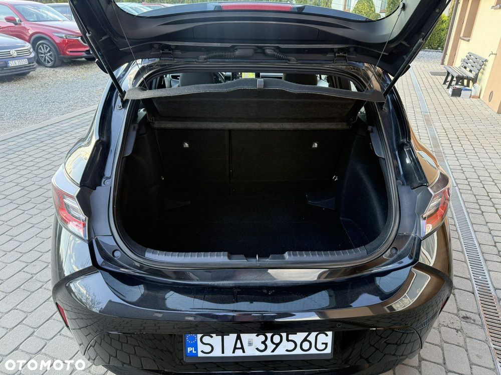 Toyota Corolla 1.8 Hybrid Comfort - 28