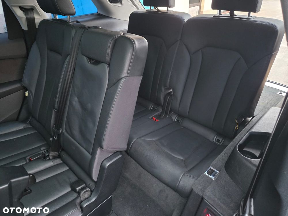 Audi Q7 - 13