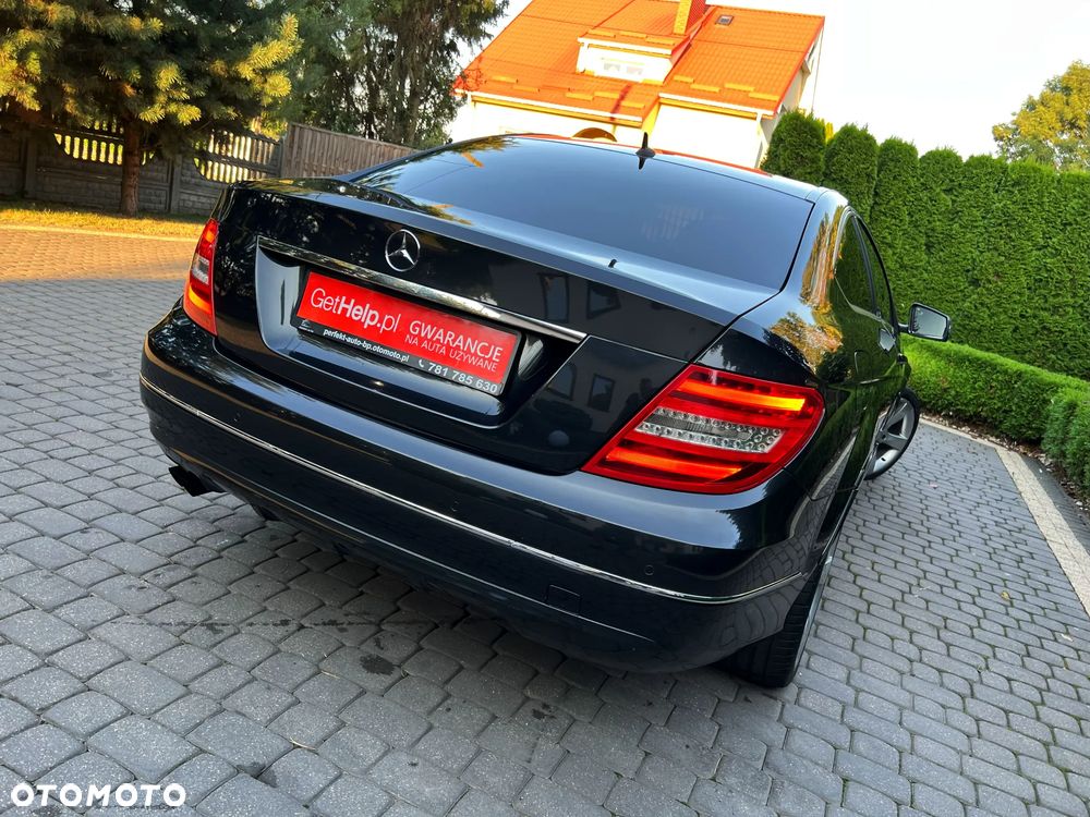 Mercedes-Benz Klasa C 180 Coupe BlueEFFICIENCY 7G-TRONIC - 15
