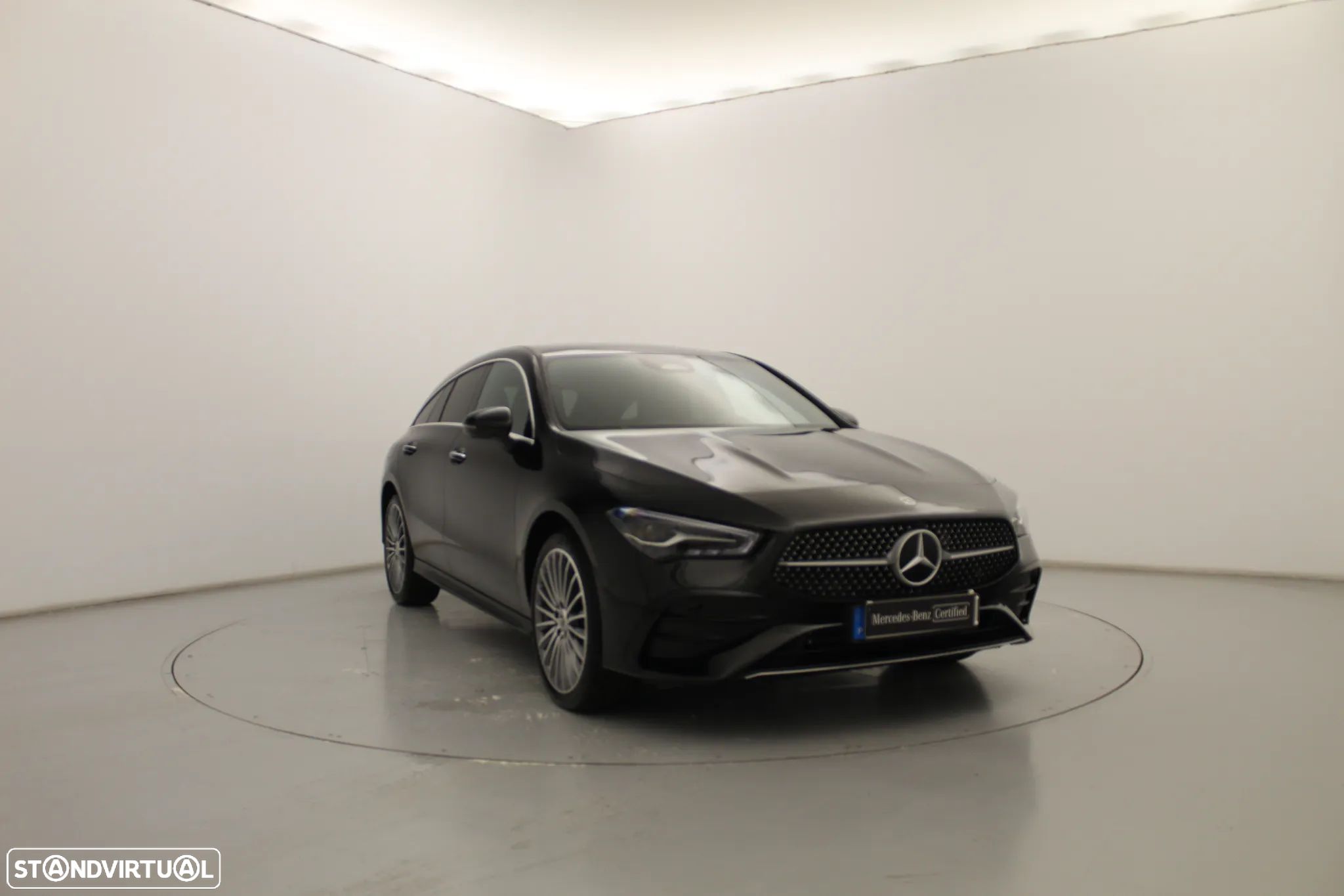 Mercedes-Benz CLA 250 e Shooting Brake AMG Line - 1