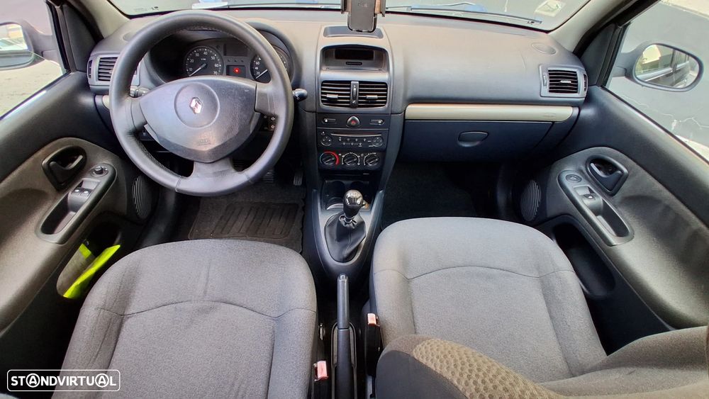 Renault Clio 1.2 16V Dynamique - 14