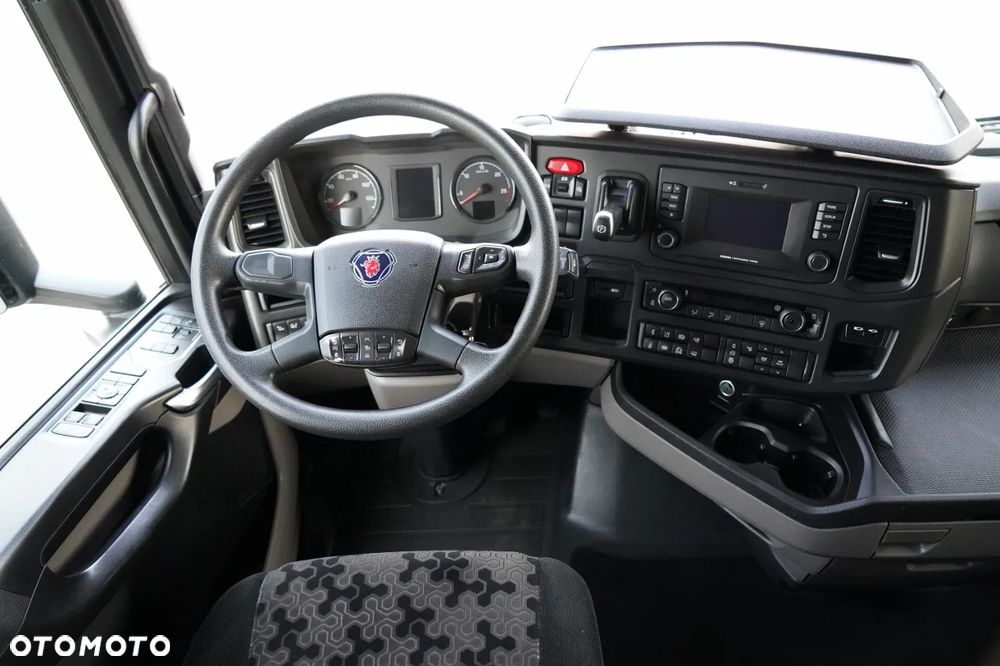 Scania S 500 / RETARDER / LOW DECK / MEGA / BAKI 1 400 L / KLIMA POSTOJOWA / PO ZŁOTYM KONTRAKCIE SERWISOWYM / - 29