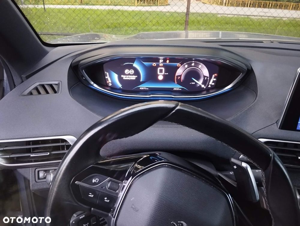 Peugeot 3008 1.2 PureTech Allure Pack S&S EAT8 - 2