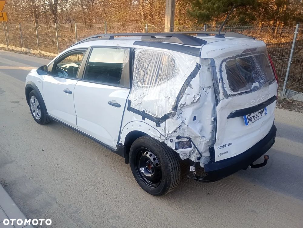 Dacia Jogger TCe 110 (7-Sitzer) Expression - 6