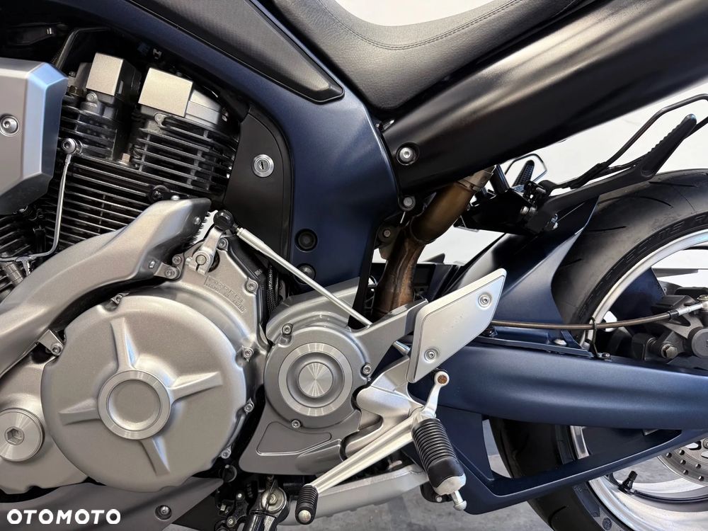 Yamaha MT - 25