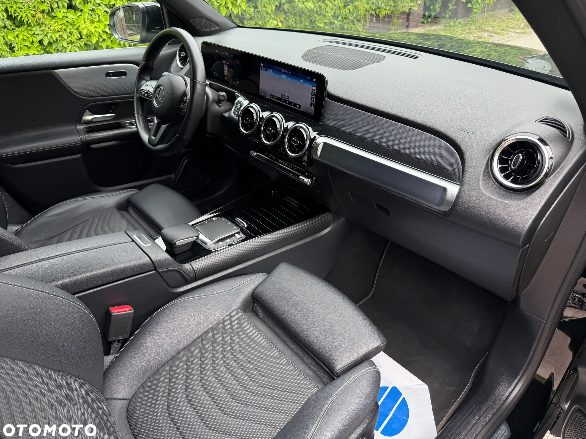 Mercedes-Benz GLB 200 7G-DCT - 13